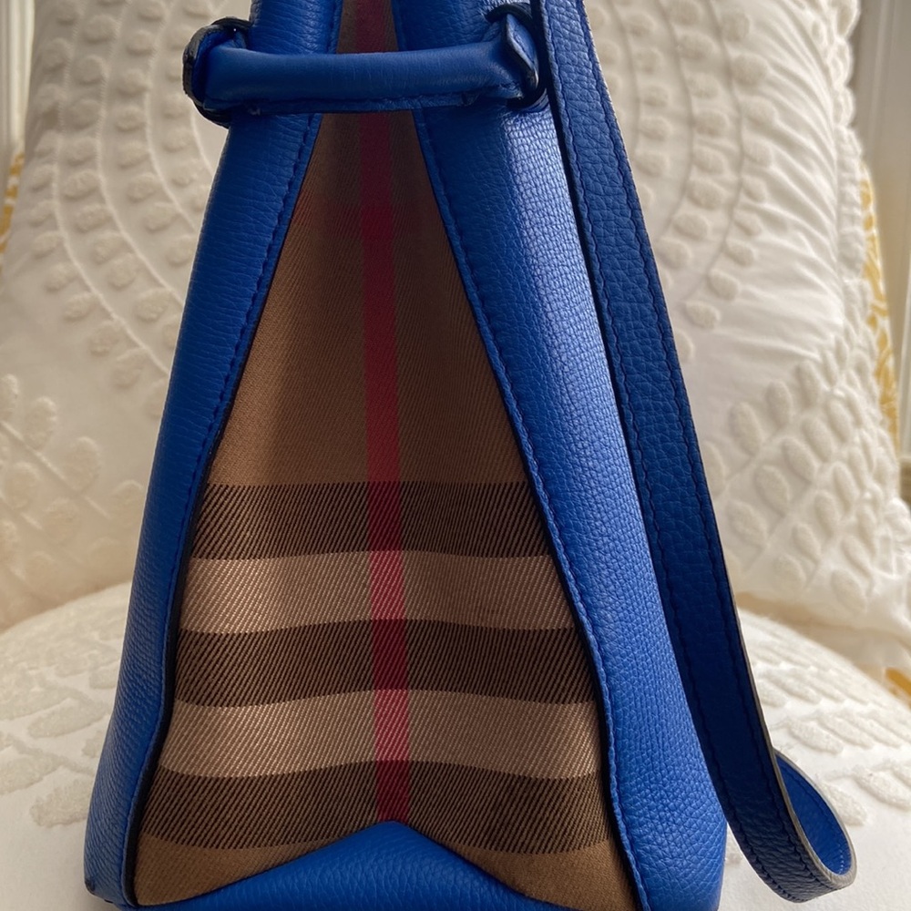 Authentic Burberry Banner Tote House Check Derby - Picture 3 of 8